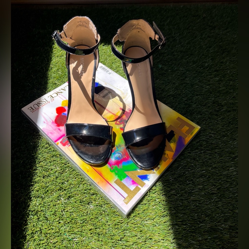 💎HEELS💎 - Picture 1 of 6